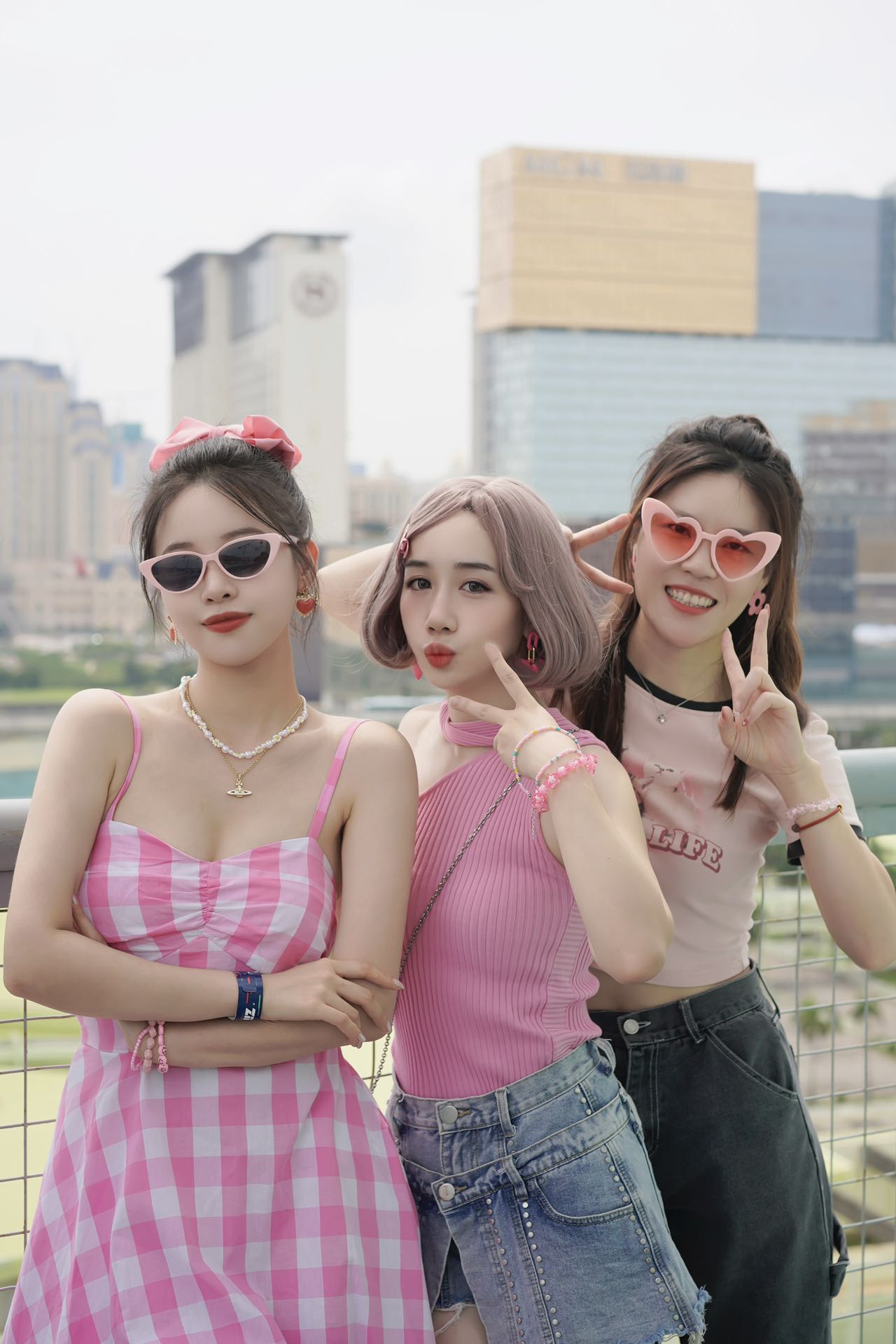3 Girls Tower Walk No gear